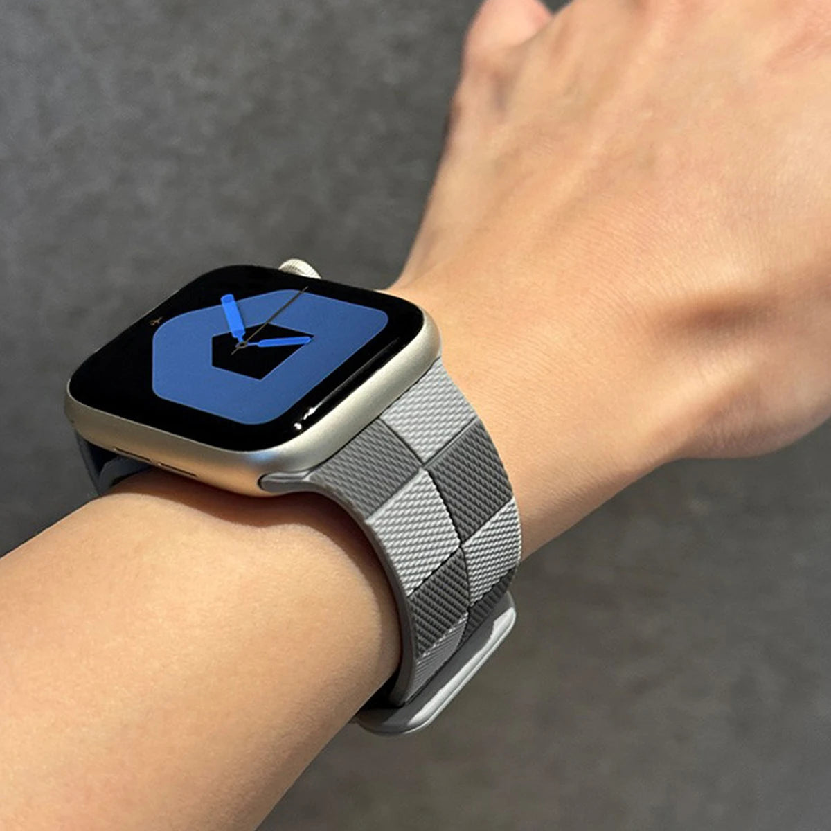 Checkered Two-Color Silicone Strap for Apple Watch