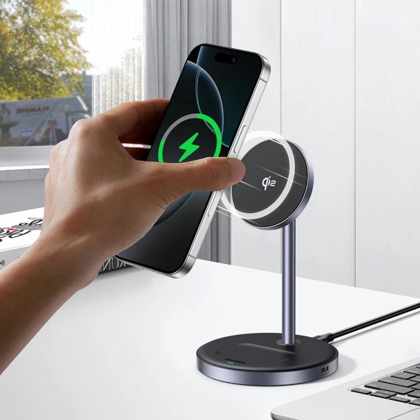 Ugreen Qi2 25W Magnetic Wireless Charger Stand