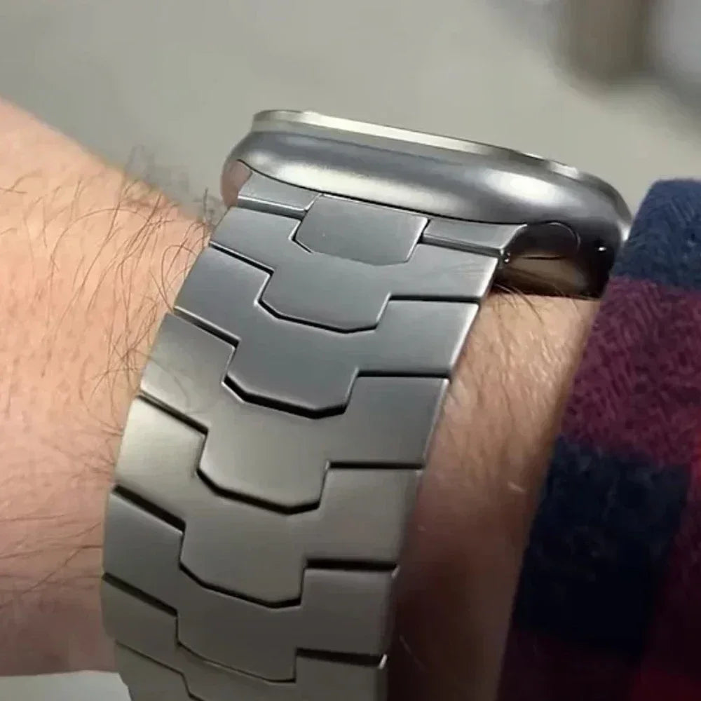 Luxury Titanium Bracelet for Apple Watch