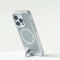 Sleek Metallic Heat Dissipation MagSafe Case for iPhone 15